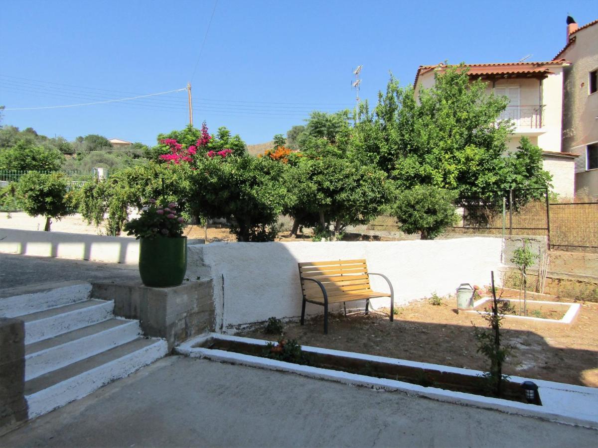 The Byzantine Wall House Isthmia Extérieur photo